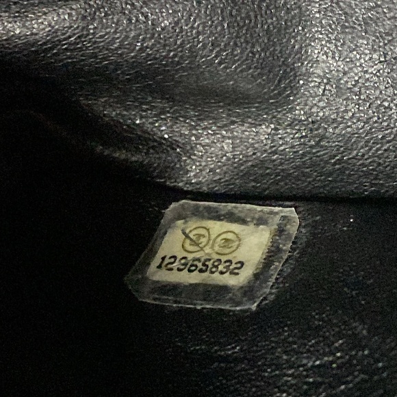 Chanel Caviar Quilted Medium Double Flap Black 💃🏻 - Picture 11 of 12